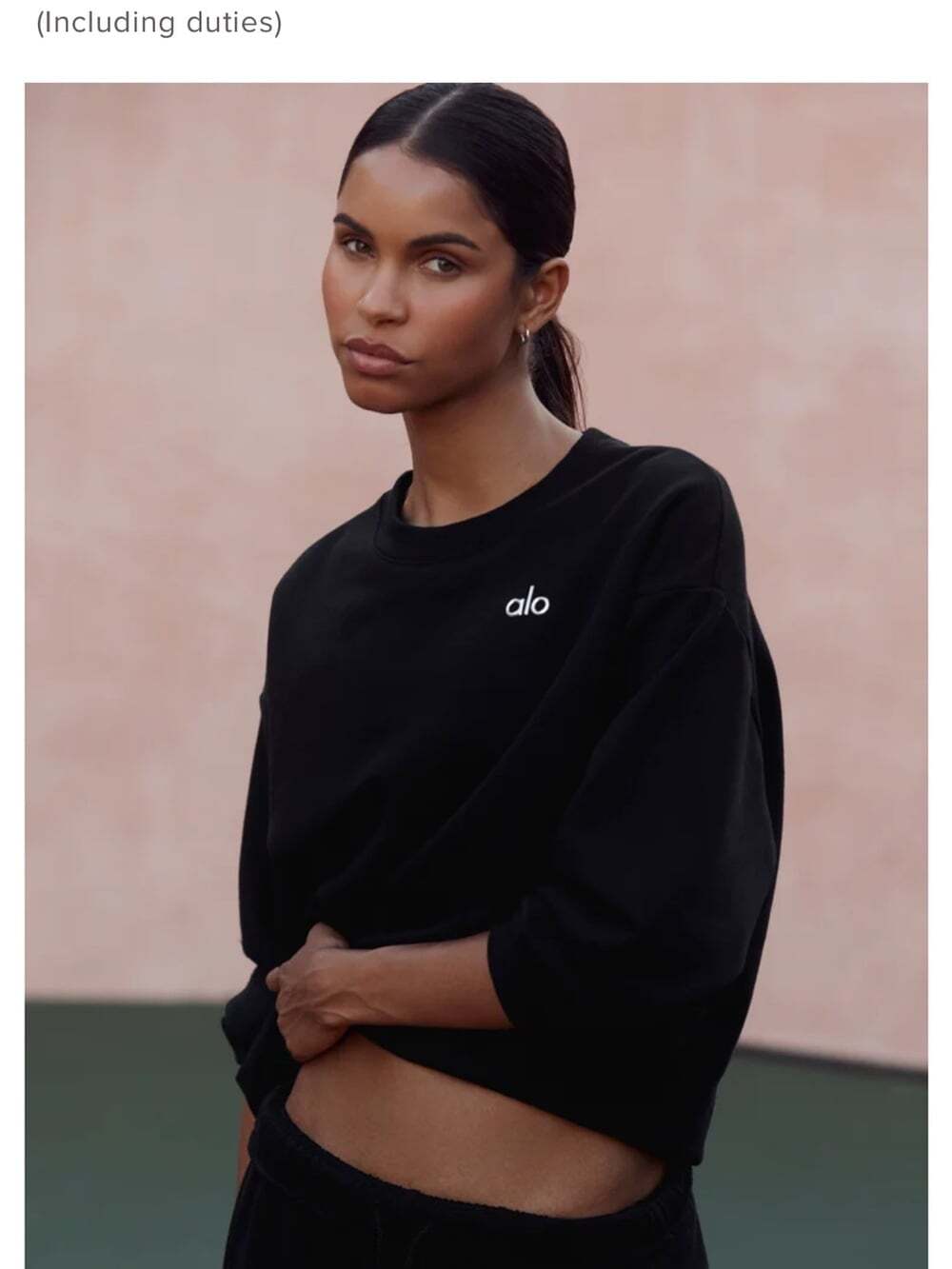 ALO Yoga women Black Crewneck Sweatshirt